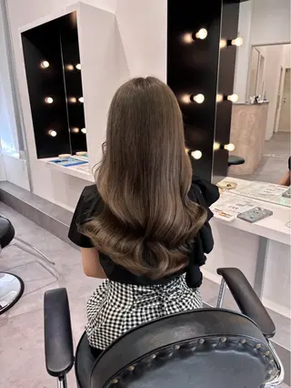 ロング まいか/ カラーモデル様大募集のヘアスタイル