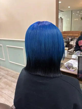 ミディアム カラー ボブ.艶髪 髪質改善.縮毛矯正のヘアスタイル