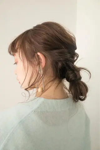 ヘアアレンジ 💓パーマ，💗 レイヤーカットのヘアスタイル
