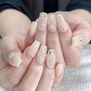 ネイル Queens テイのネイルデザイン