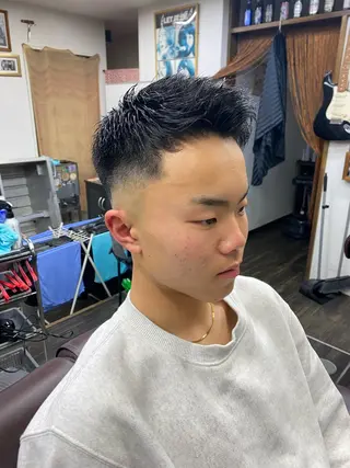 ショート メンズ 高東 俊介のヘアスタイル