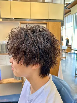 パーマ メンズ メンズ特化美容師 岩田拓海のヘアスタイル
