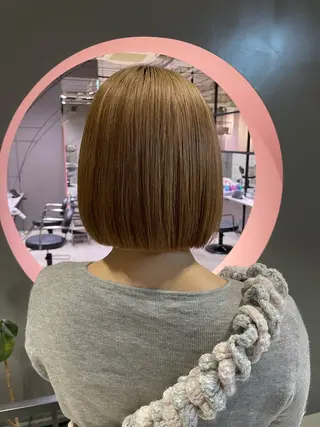 ミディアム ないとう ゆうかのヘアスタイル