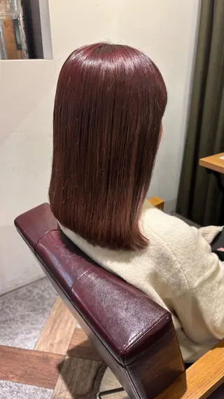 ミディアム 平出 千尋のヘアスタイル