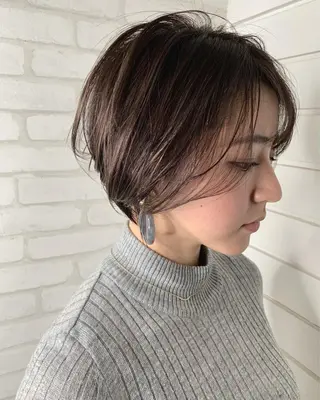 ショート 穐田 司樹のヘアスタイル
