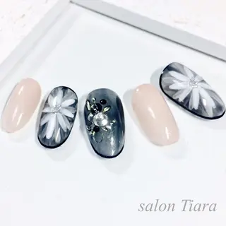 ネイル Private SalonTiaraのネイルデザイン