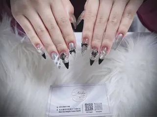 ネイル AKIKO ネイルサロンのネイルデザイン