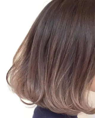 ロング カラー パーマ ヘアアレンジ 大阪レミーエクステ チビ編み込みのヘアスタイル