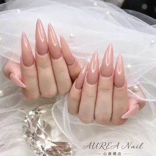 ネイル Mina Aurea Nailのネイルデザイン