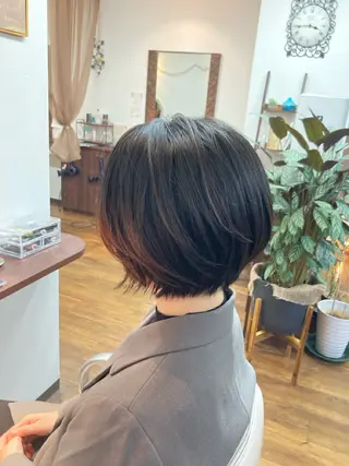 ショート ヘアと眉Otsuka Hikari💆‍♀のヘアスタイル