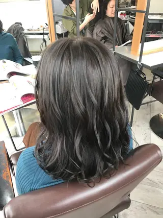 ミディアム 豊中駅3分eha レッスンモデルのヘアスタイル