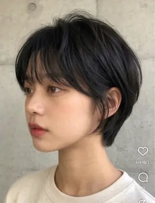 ショート 韓国ボブ/ハッシュ カットKIRAのヘアスタイル
