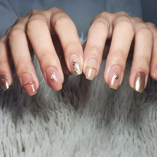 ネイル nailroom sb𓈒𓂂𓏸のネイルデザイン