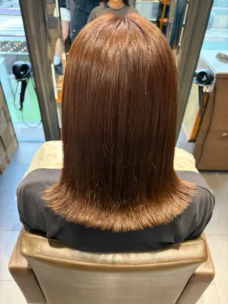 ミディアム 伊藤 未衣菜のヘアスタイル