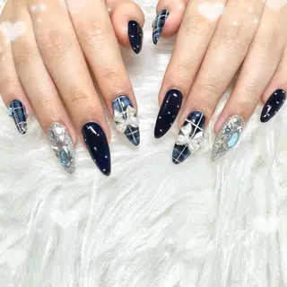 ネイル 𝗝𝗨𝗥𝗜🎀 niconail三鷹のネイルデザイン