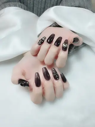 ネイル Amina nail salonのネイルデザイン