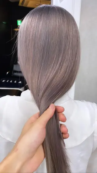 ロング カラー ヘアアレンジ ブリーチダブルカラー 元町三宮/三ノ宮のヘアスタイル