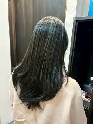 ロング カラー 齋藤 優太朗のヘアスタイル