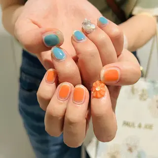 ネイル i+ söpö .nのネイルデザイン