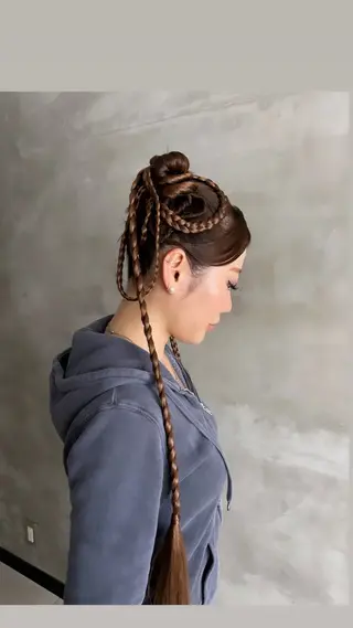 ロング ヘアアレンジ タナカ カナ🫧のヘアスタイル