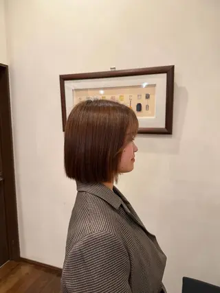 ミディアム 鈴木 琴葉のヘアスタイル