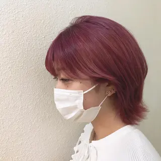 ショート カラー あだち ゆかのヘアスタイル