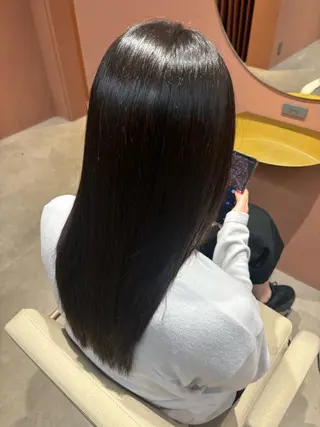 ロング 垣内 彩伽のヘアスタイル
