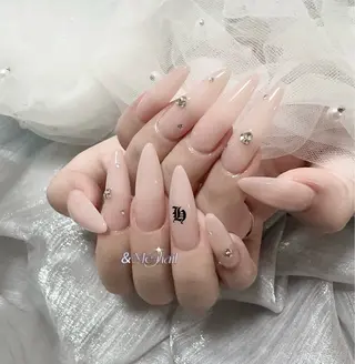 ネイル &ME タカのネイルデザイン