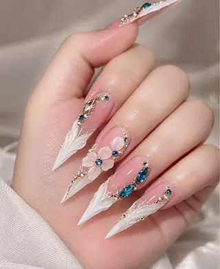 ネイル Ami Meliaのネイルデザイン