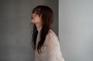 セミロング navile GINZAのヘアスタイル