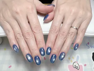 ネイル アオイ リンのネイルデザイン