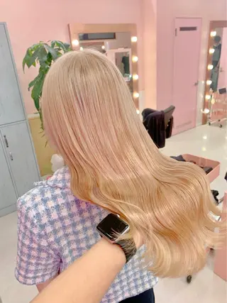 ロング カラー ヘアアレンジ 柔らかカラー/ 縮毛矯正YUTO🧋のヘアスタイル