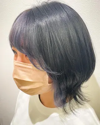 ミディアム カラー 渡部凌我 小顔ウルフ ハイトーンカラーのヘアスタイル