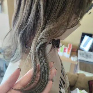 ミディアム カラー 🥀熊澤 茉美🥀のヘアスタイル