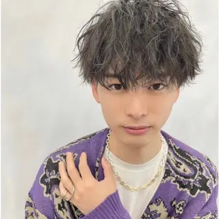ショート パーマ メンズ 【海外風ヘア、 似合わせ】KAEDEのヘアスタイル