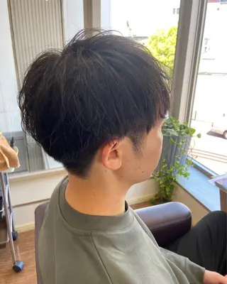 ショート コバヤシ ユウスケのヘアスタイル
