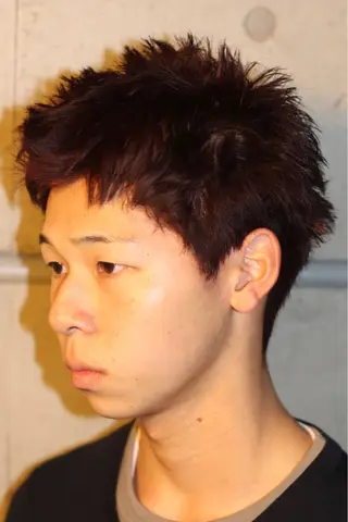 ショート カラー メンズ 浅岡 昭汰のヘアスタイル