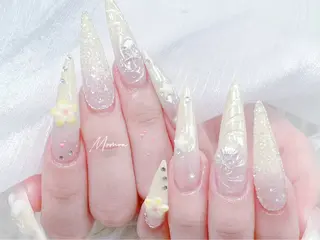 ネイル MoMoA Nail ネイル長さ出し専門店のネイルデザイン