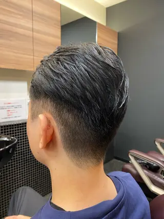 ショート メンズ メンズパーマモデル 大募集中のヘアスタイル