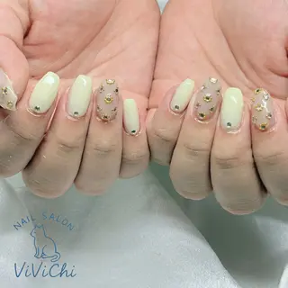 ネイル ViViChi 梨帆のネイルデザイン