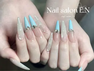 ネイル E.N🦋 長さ出し/持ち込みのネイルデザイン