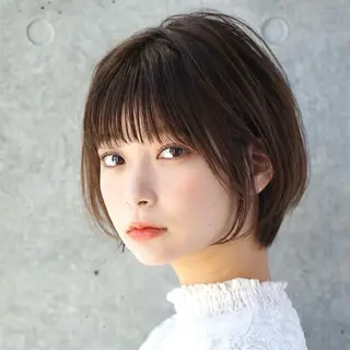ショート 顔周りだけで垢抜ける /レイヤー/小池 祐のヘアスタイル