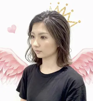 ミディアム 美容歴20年 岩田芳郎のヘアスタイル