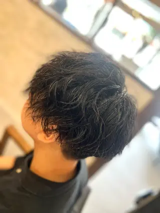 ミディアム パーマ メンズ Style Tのヘアスタイル
