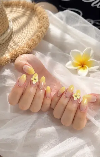 ネイル MiA NAILのネイルデザイン