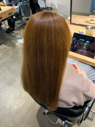 カラー ホリウチ リオのヘアスタイル