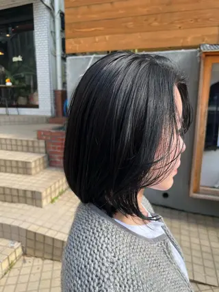 ショート カラー 【髪質改善/縮毛矯正 /カラー】ホサカのヘアスタイル