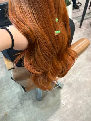 ロング カラー 佐伯 美麗のヘアスタイル