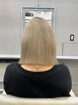 ショート カラー ブリーチ有無Wカラー メンズパーマ大成のヘアスタイル