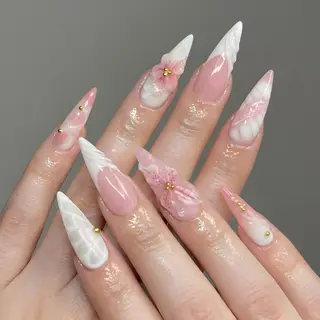 ネイル Reika _ Royalのネイルデザイン